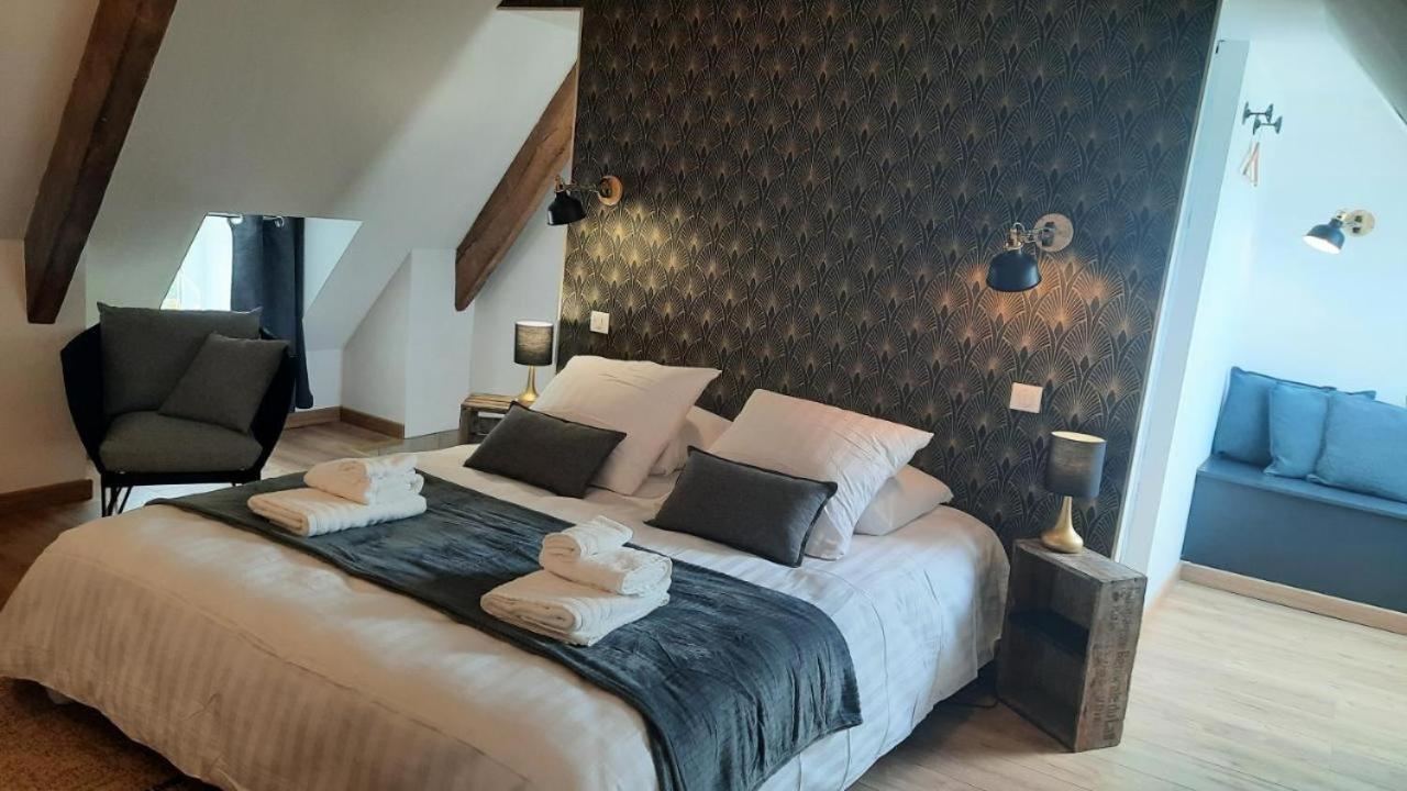 Manoir De Pierreville Audouville-la-Hubert Exteriör bild